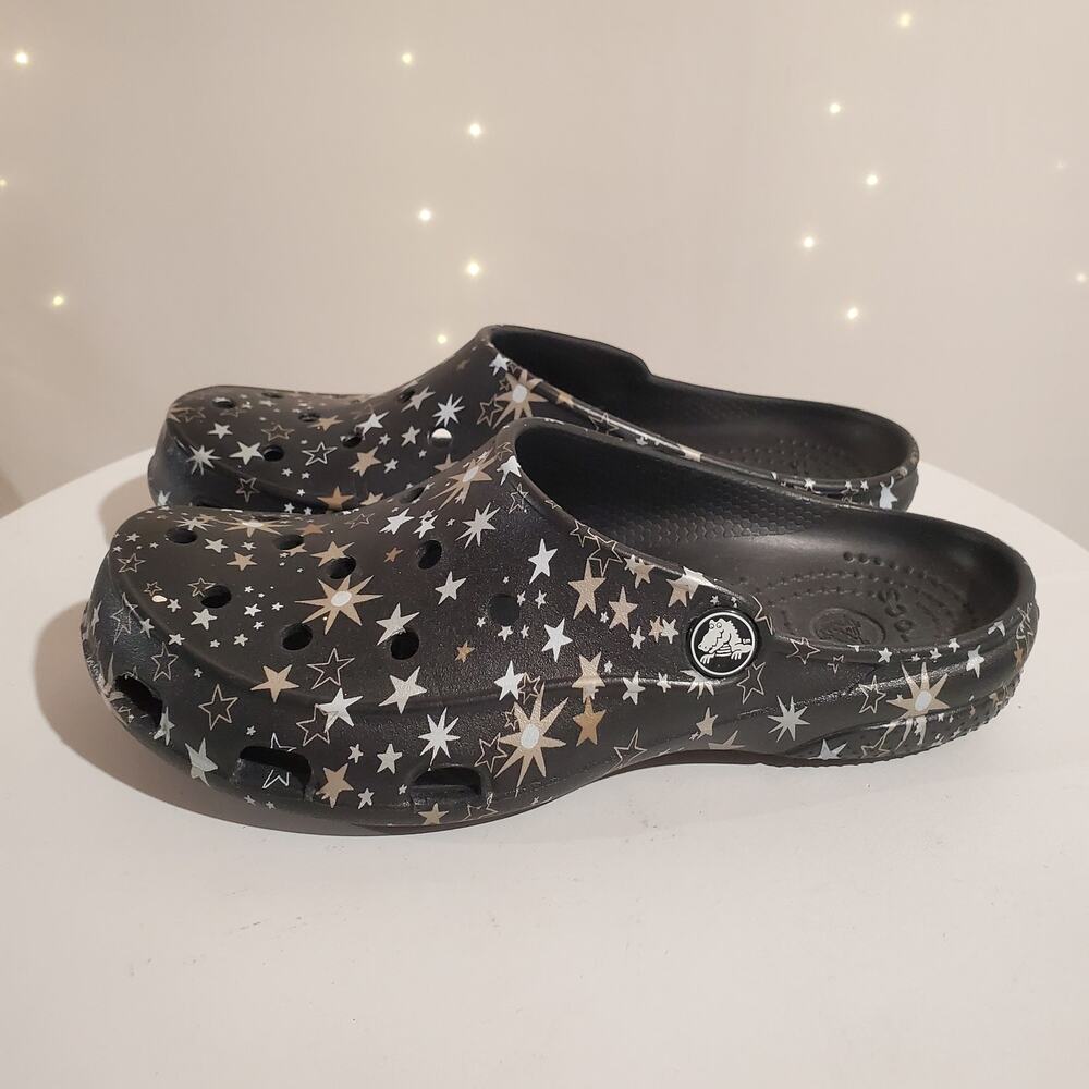 Crocs Freesail Stars Gold Silver Slip-On Mules Clog Sandals Womens 5 Celestial
